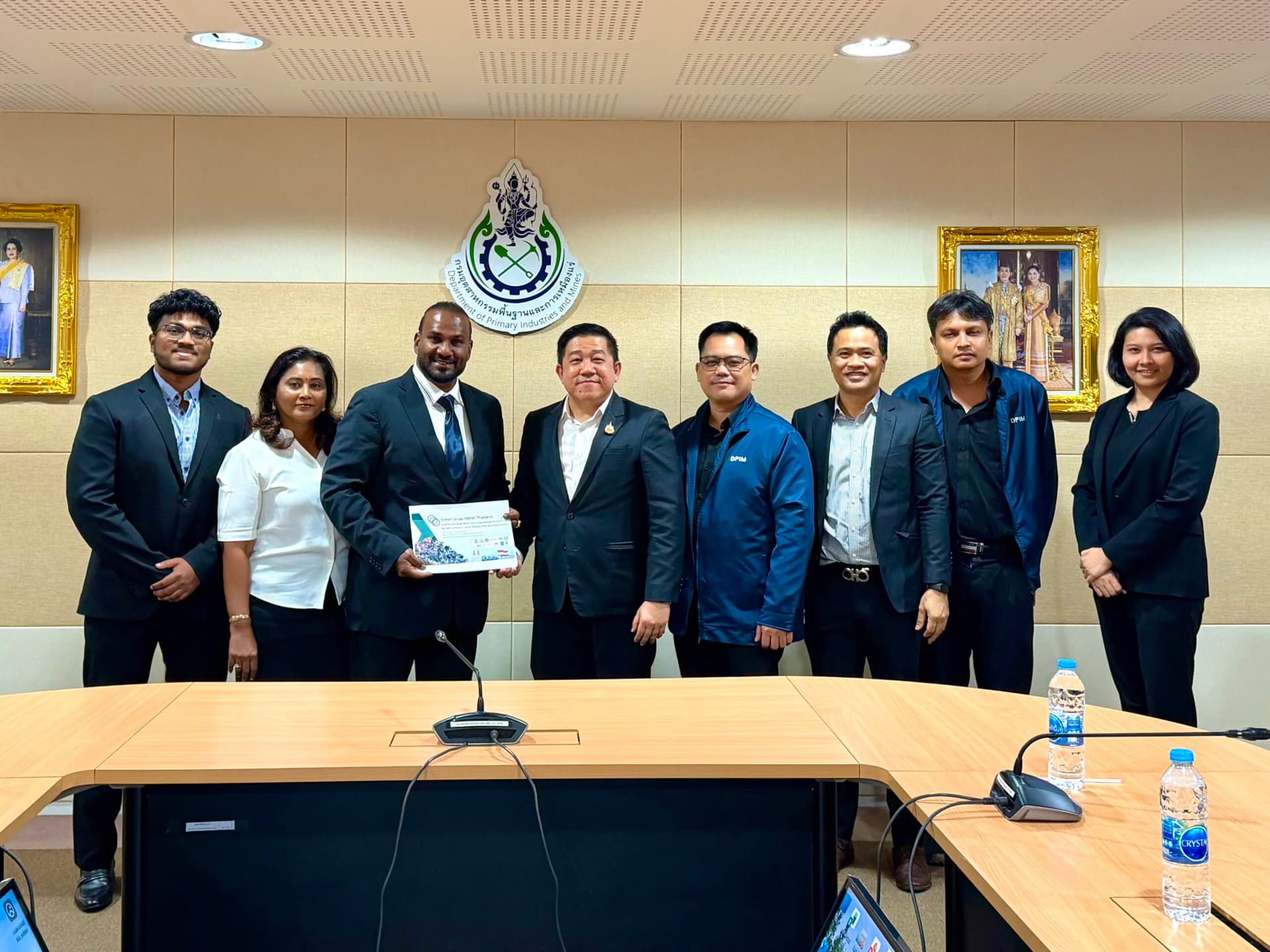 PERKESA leadership with regional government and industry representatives